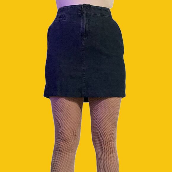 Marc Jacobs Denim Mini Skirt with Pockets - Picture 2 of 2